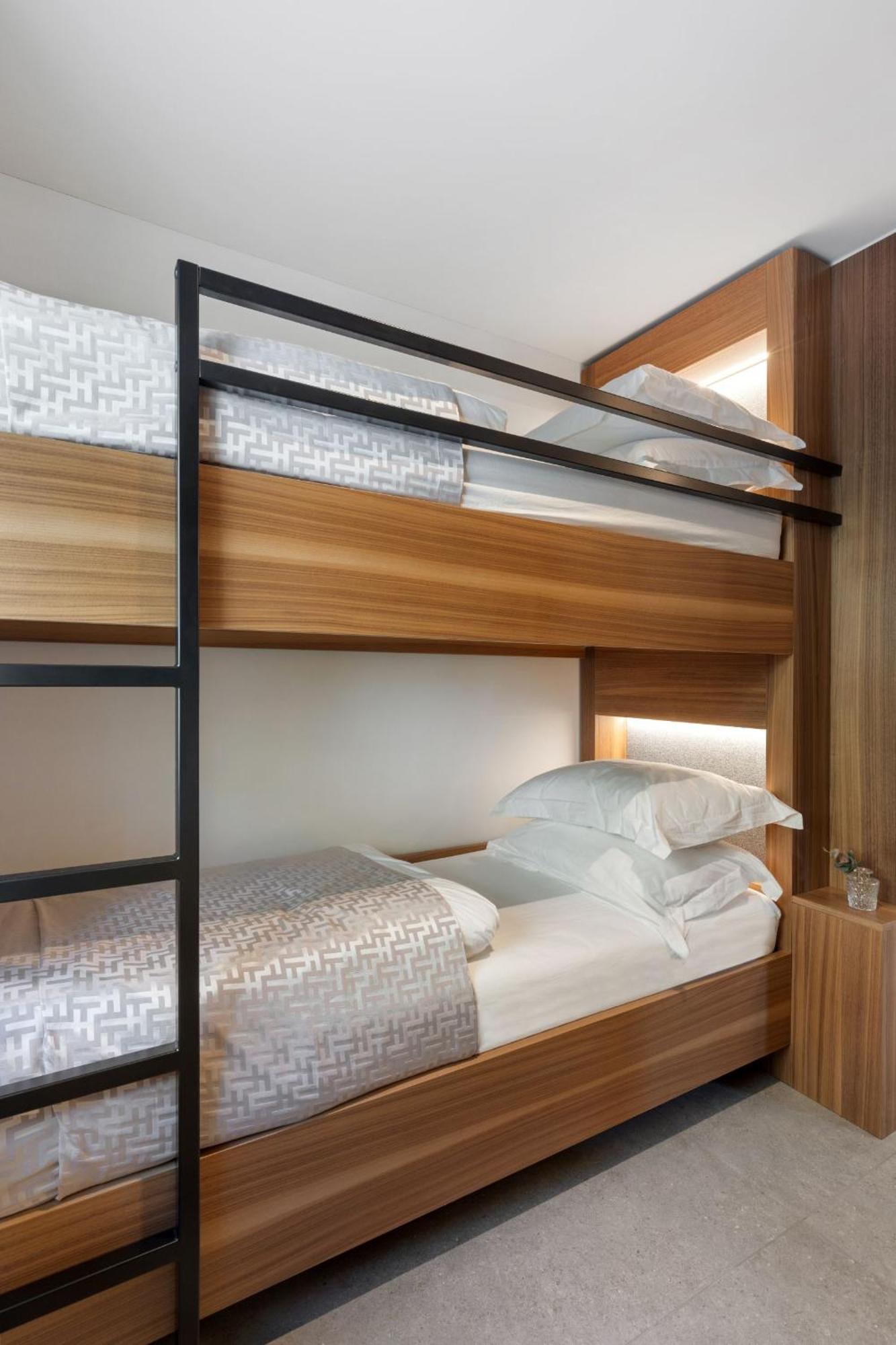 3 Vie Restaurant & Rooms Acquarossa ภายนอก รูปภาพ